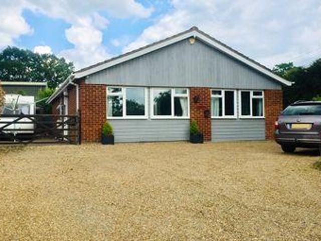 House for sale in Fole, Surrey