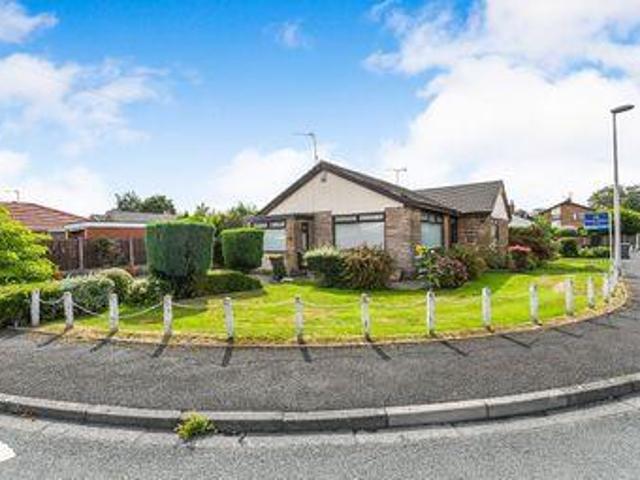 House for sale in Widnes