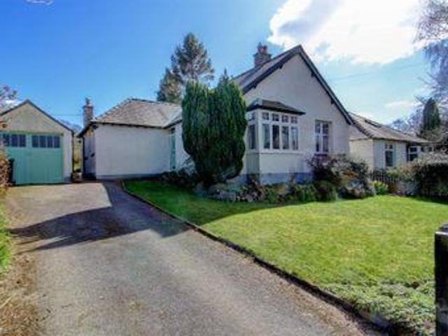 House for sale in Charlesworth, East Midlands