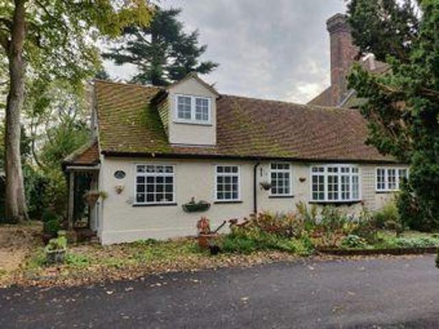 House for sale in Pouchen End, Hertfordshire