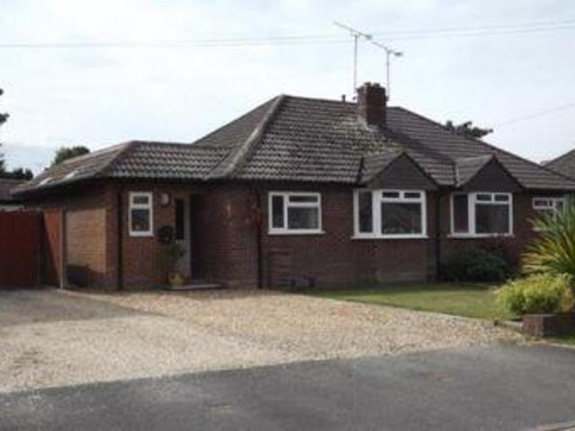 House for sale in Fleet, Hart