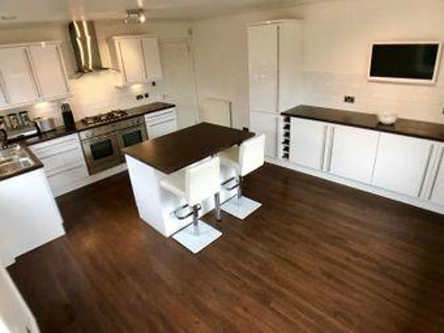 House for sale in Beith, Scotland
