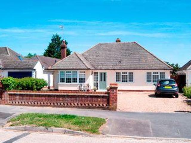 House for sale in Hart, Hampshire