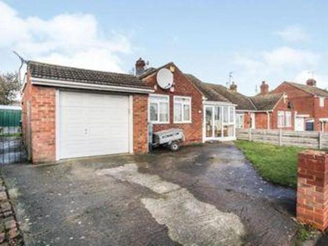 House for sale in Luton