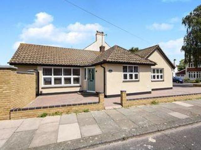 House for sale in Alton Barnes