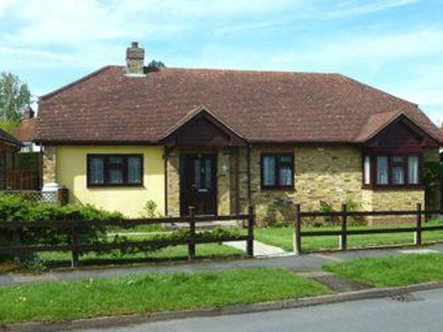 House for sale in Pachesham Park, Surrey