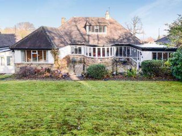 House for sale in Leeds, West Yorkshire