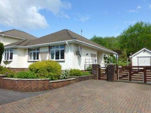 House for sale in Ammanford, Wales