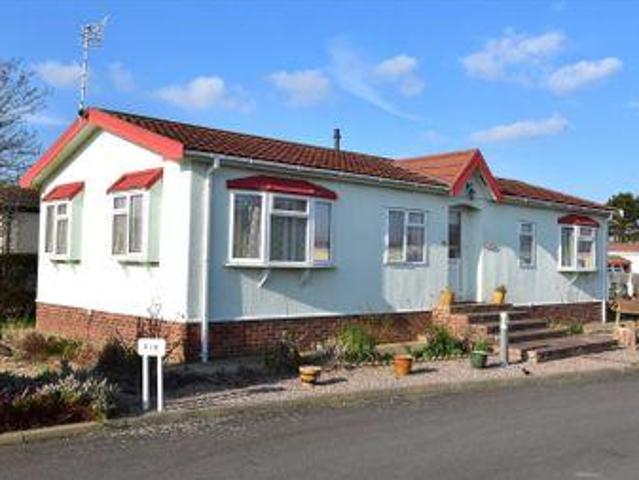 House for sale in Fishersgate, West Sussex