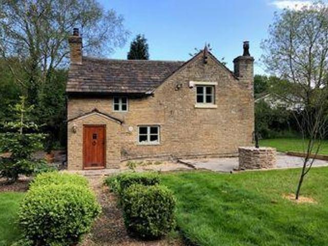 House for rent in Roby Mill, Lancashire