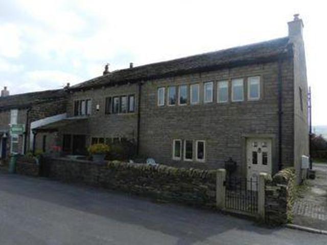 House for rent in Huddersfield, West Yorkshire