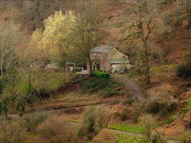 House for sale in Bromsberrow Heath, Gloucestershire