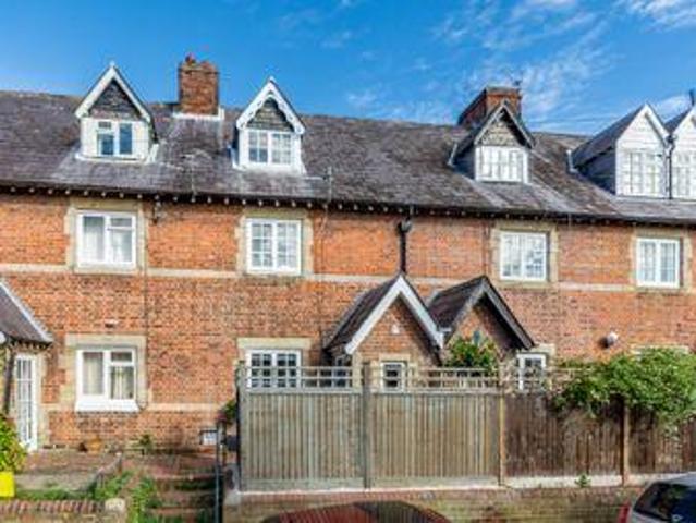 House for rent in Arundel, Clapham
