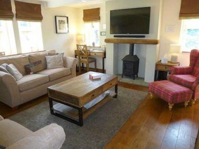 House for sale in Charlesworth, East Midlands