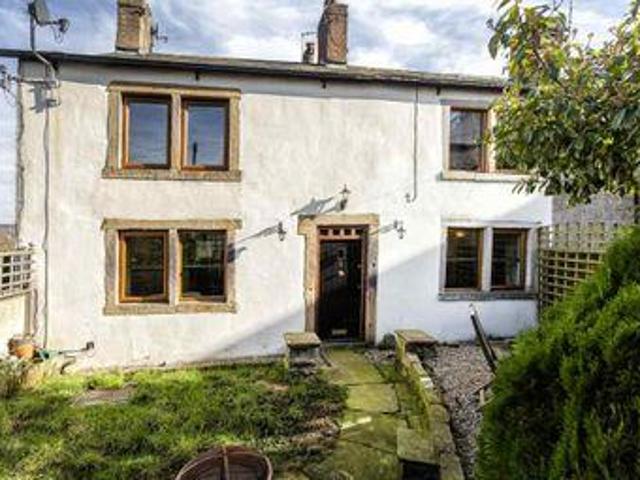 House for sale in Cleckheaton, West Yorkshire