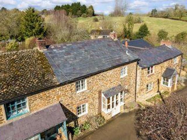 House for sale in Evershot, Oxfordshire