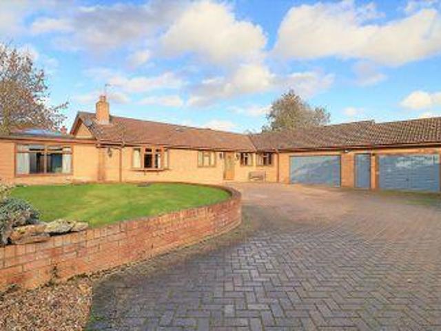 House for sale in Dragonby, North Lincolnshire