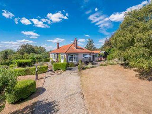 House for sale in Chelmondiston, Suffolk