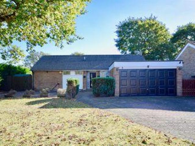 House for sale in Ashtead, Mole Valley