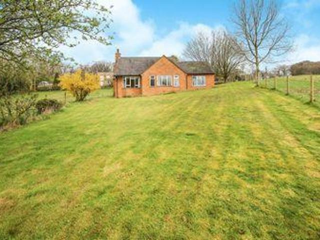 House for sale in Kingsley Moor, Staffordshire