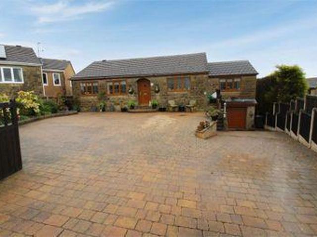 House for sale in Halifax, West Yorkshire