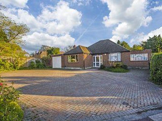 House for sale in Hillview, Surrey