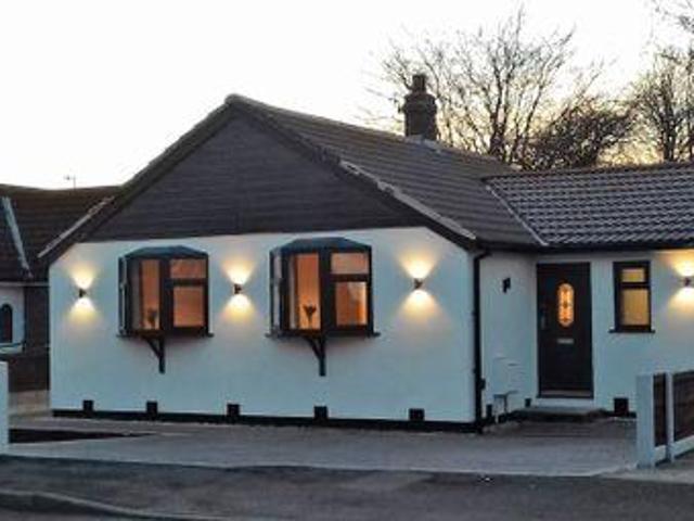 House for sale in Charlesworth, East Midlands