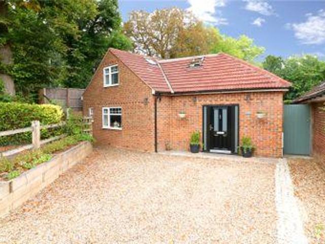 House for sale in Pouchen End, Hertfordshire