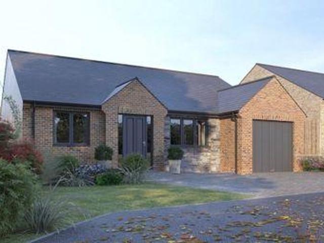 House for sale in Kedleston, East Midlands