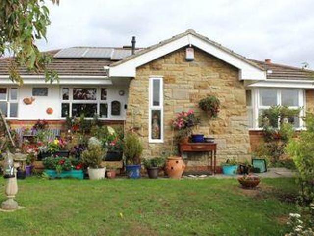 House for sale in Dewsbury, West Yorkshire