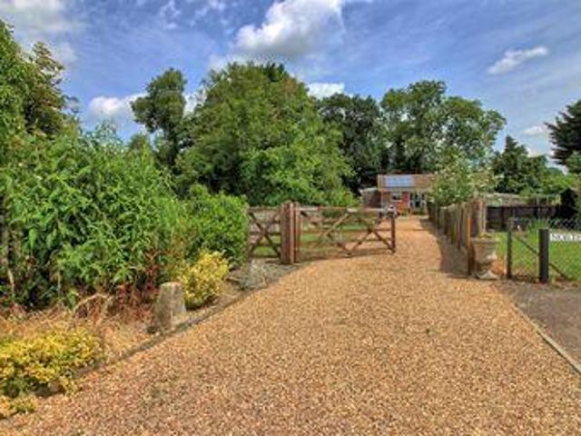 House for rent in Colliers End, Hertfordshire