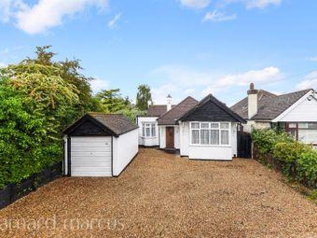 House for sale in Worcester Park, Greater London