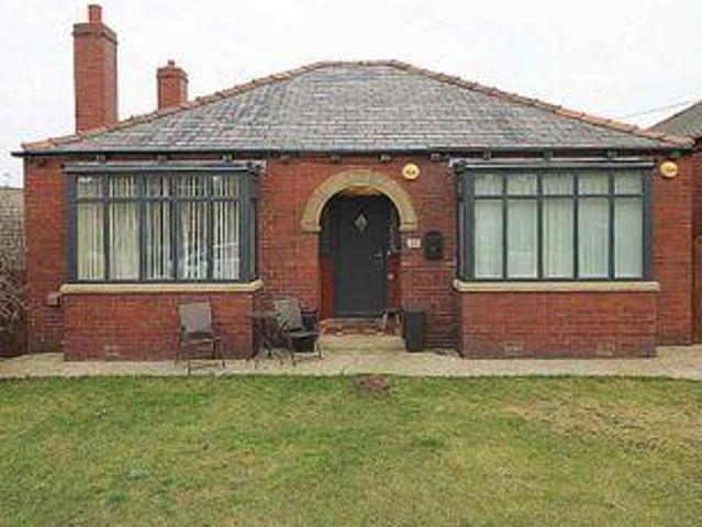 House for sale in Cleckheaton, West Yorkshire