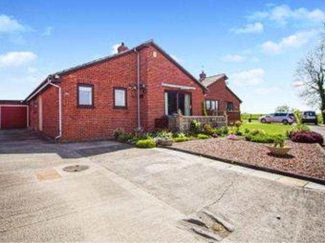 House for sale in Deepcut, Surrey