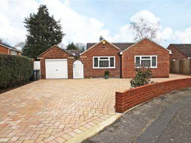 House for sale in Row Town, Surrey