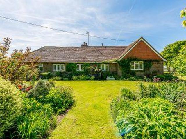 House for sale in Fole, Surrey