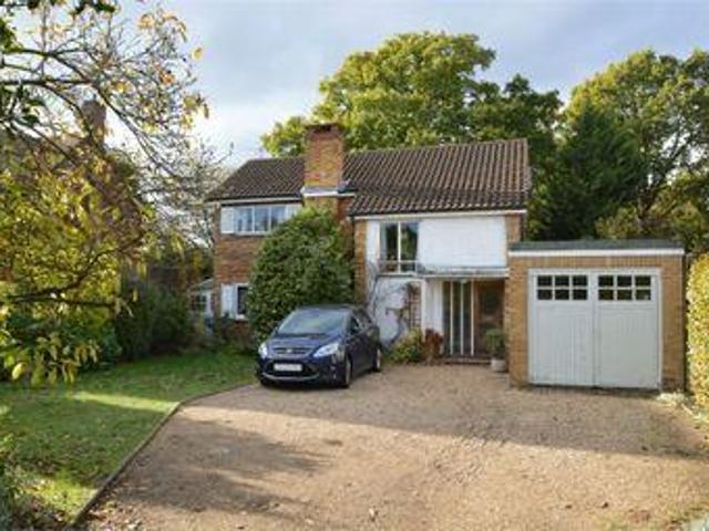 House for rent in Ashley Park, Surrey