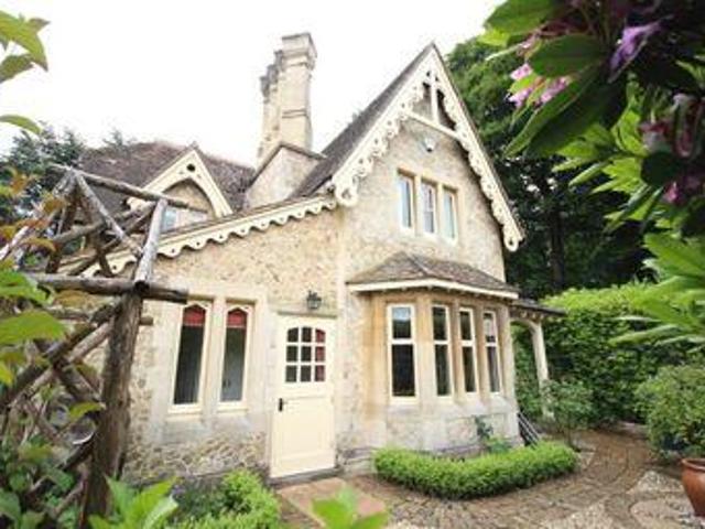 House for rent in Fole, Surrey