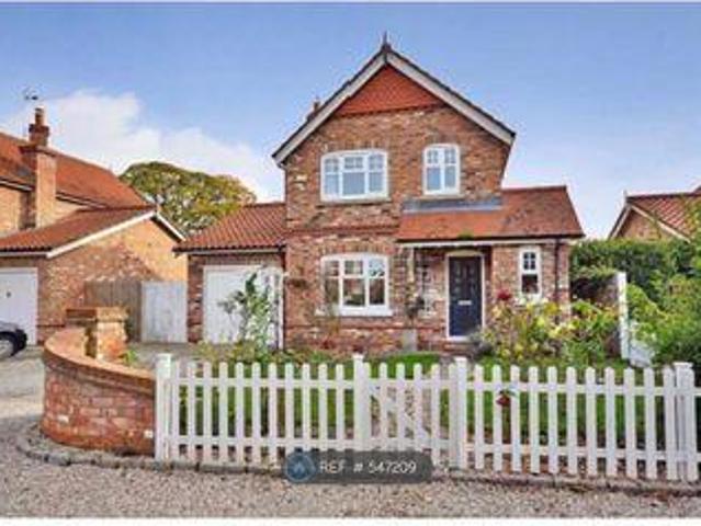 House for rent in High Field, York