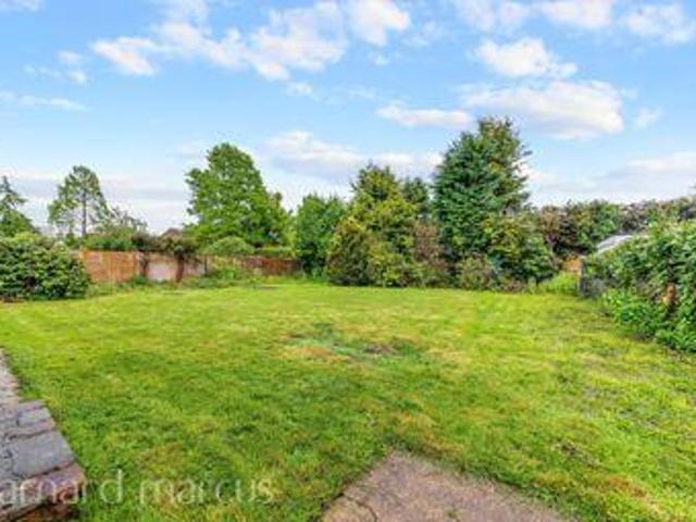 House for rent in Ashtead, Mole Valley