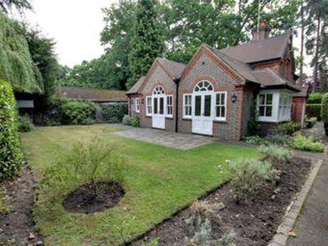 House for rent in Woking, Surrey