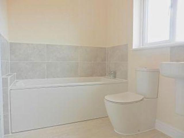 House for rent in Monks Orchard, Kent