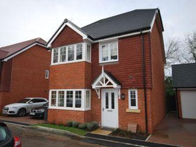 House for rent in Farnham, Waverley