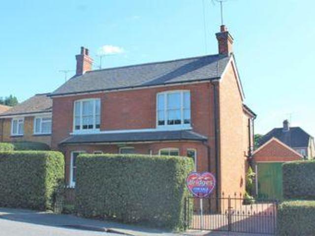 House for sale in Aldershot, Hampshire