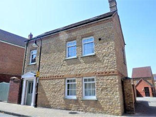House for sale in Swindon