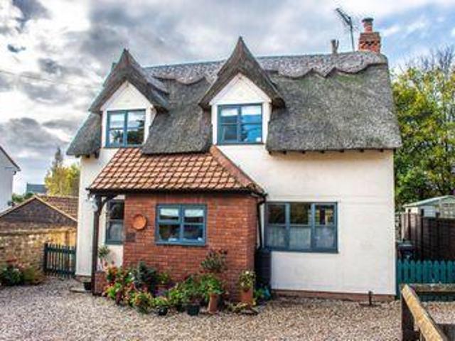 House for sale in Duton Hill