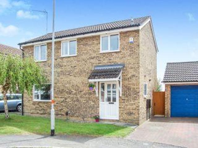 House for sale in Northampton, Northamptonshire