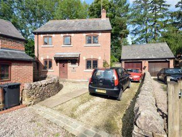 House for sale in Macclesfield, Cheshire East