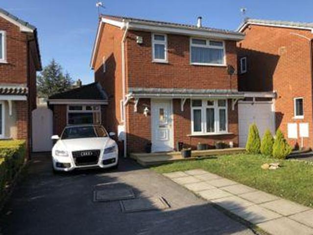 House for sale in Widnes, Liverpool City Region