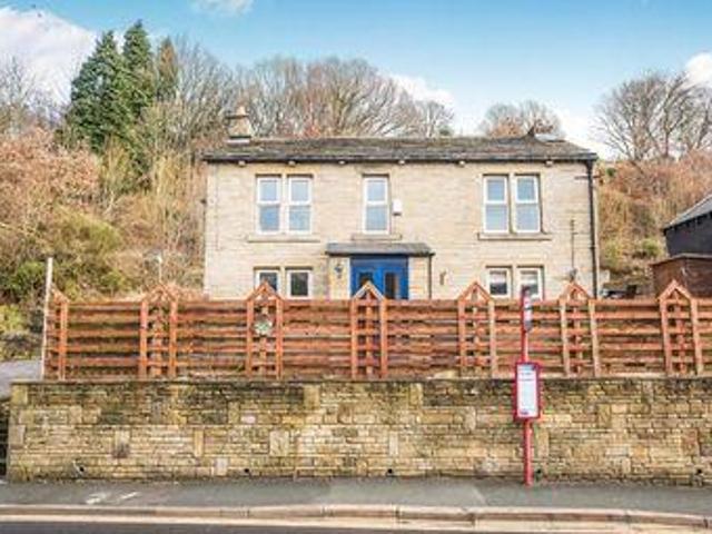 House for sale in Halifax, West Yorkshire